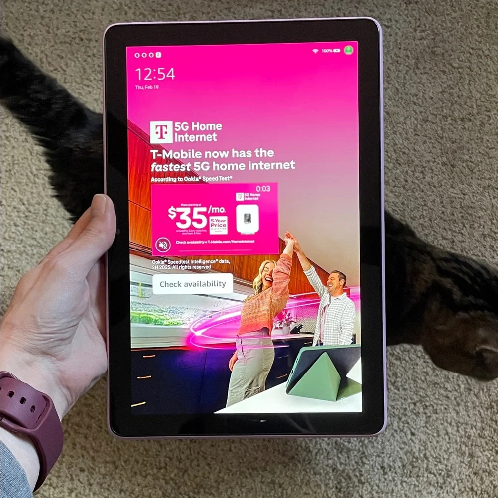 Amazon fire HD 10 Tablet in Lavender 11gen